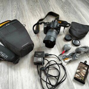 Nikon D5000 + Nikkor lens